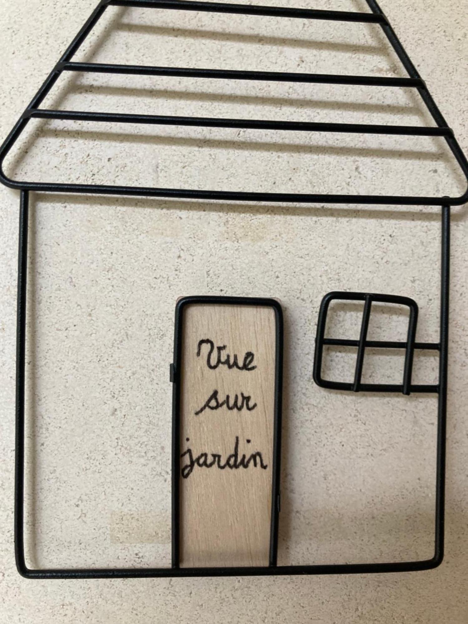 Vue Sur Jardin, 3 Pieces Leilighet Paris Eksteriør bilde